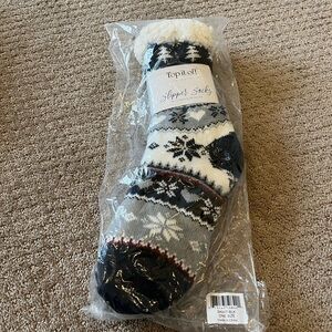 Top It Off Women's Black and Gray Slipper Socks
